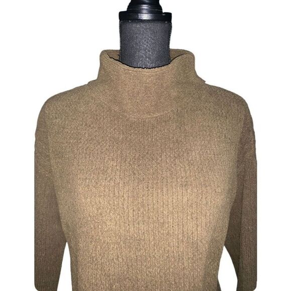 Catherine Malandrino Turtleneck Sweater - Picture 2 of 6